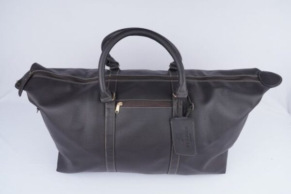 Spacious Travel Bag in Faux Leather - Image 8