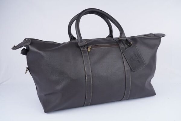 Spacious Travel Bag in Faux Leather - Image 11