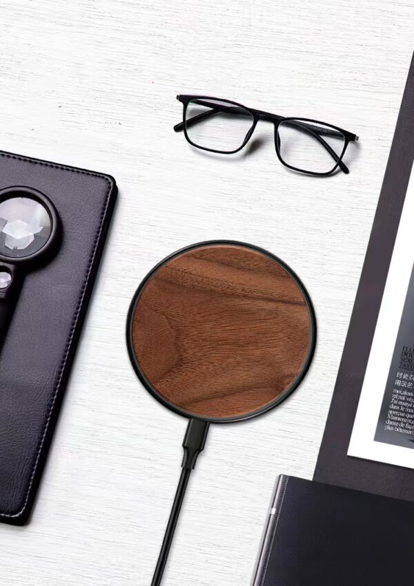 Wood Wireless Fast Charger