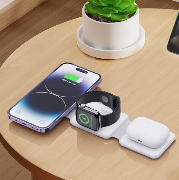 Foldable magnetic wireless charger “Fast charge 15 W ” - Image 6