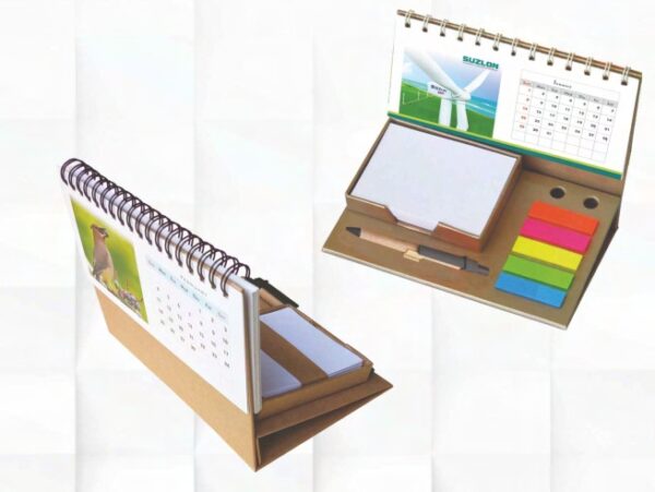 Desk Calender with Memo & Pen