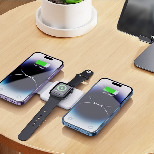 Foldable magnetic wireless charger “Fast charge 15 W ” - Image 8