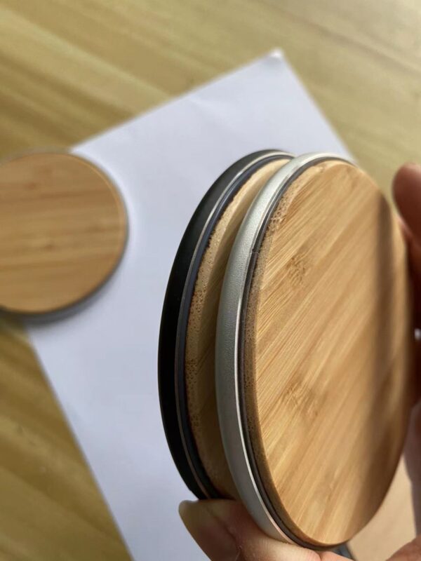 Wood Wireless Fast Charger - Image 10