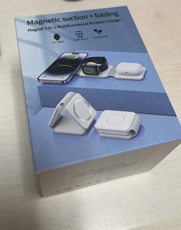 Foldable magnetic wireless charger “Fast charge 15 W ” - Image 16